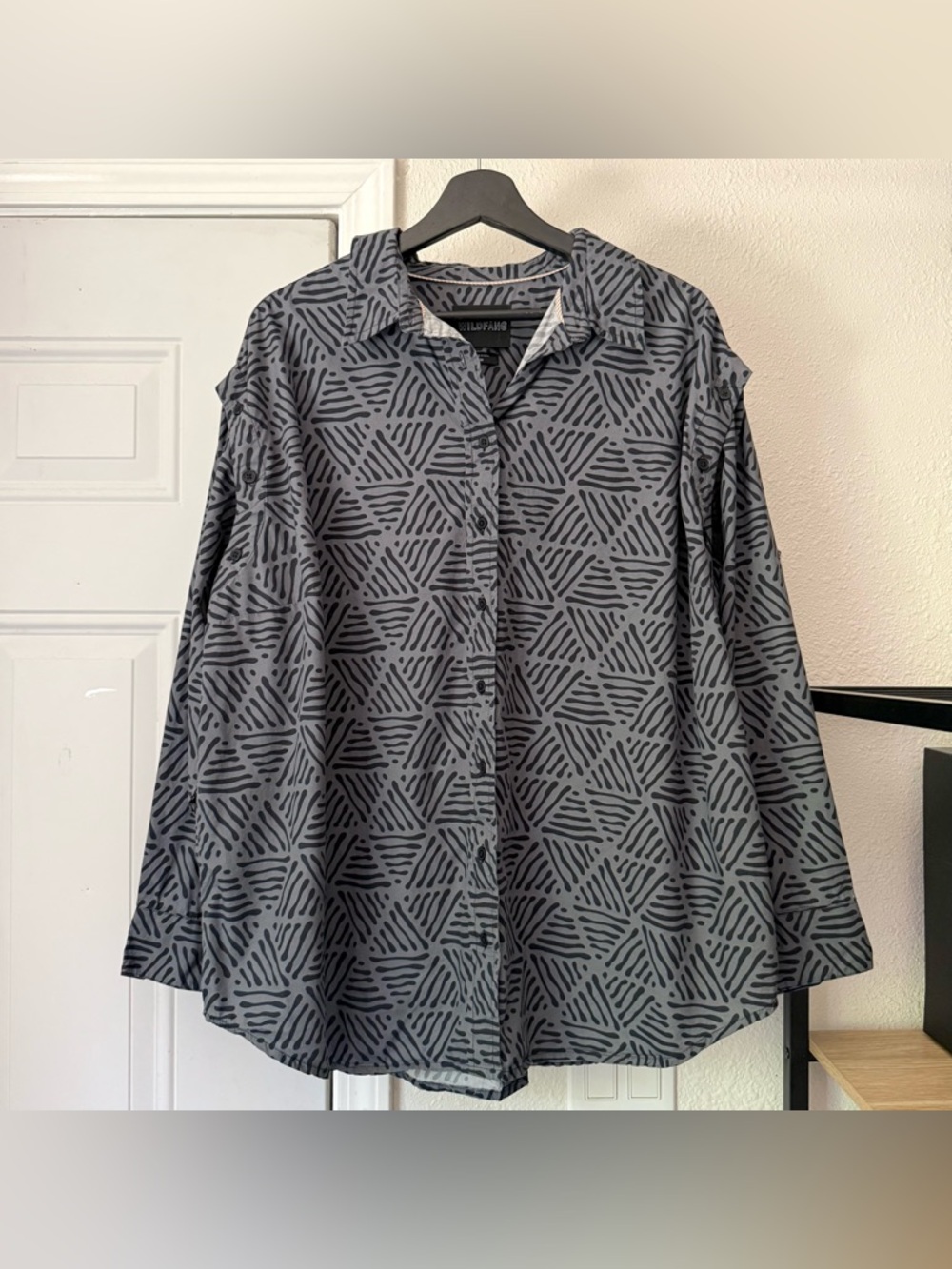 WILDFANG charcoal grey tribal print cotton long sleeve 12-way‎ button up shirt